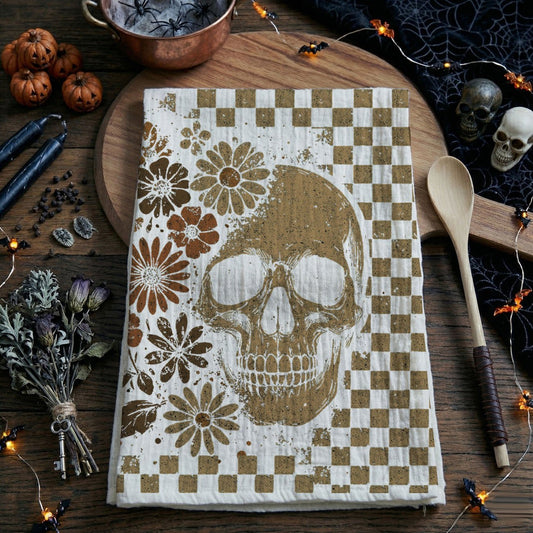 Retro Halloween - Armand’s Maison & Marché