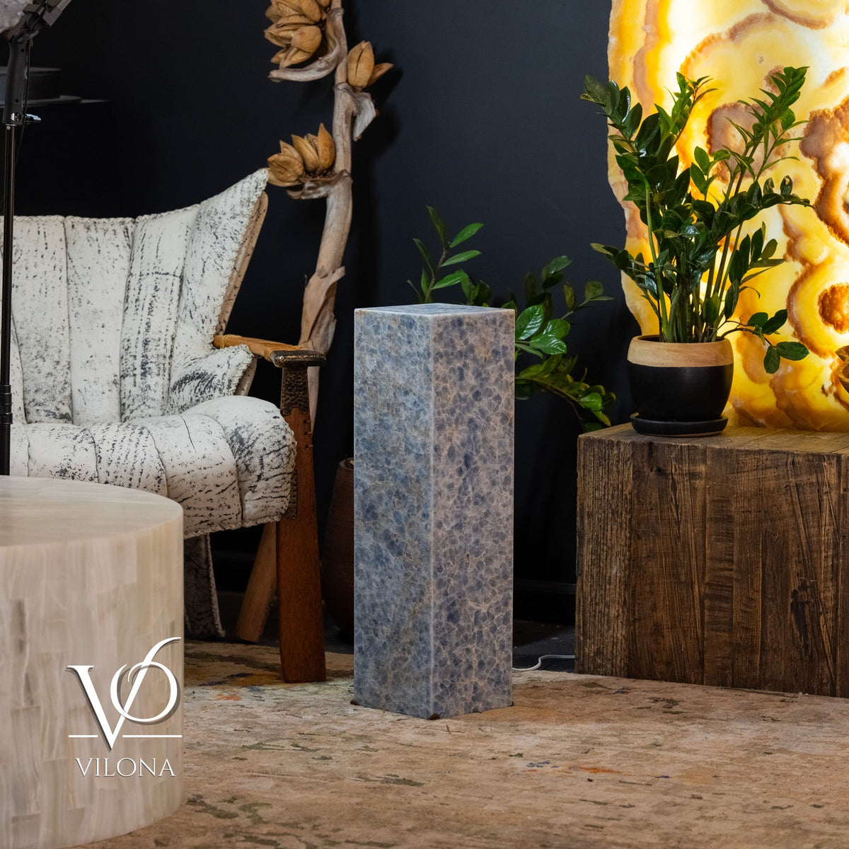 Arctic Onyx Floor Lamp - Small - 27.5"H x 8"W - Square - 4 - Armand’s Maison & Marché