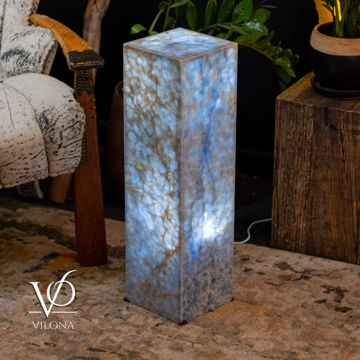 Arctic Onyx Floor Lamp - Small - 27.5"H x 8"W - Square - 4 - Armand’s Maison & Marché