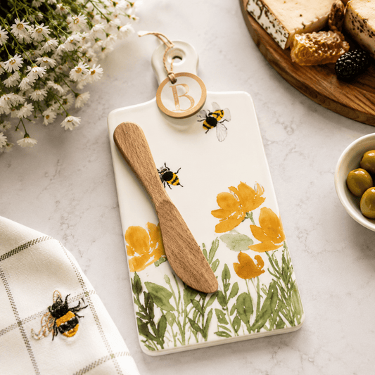 Bee Field CUTErie Personal Cheese Board & Wood Spreader Set - Armand’s Maison & Marché