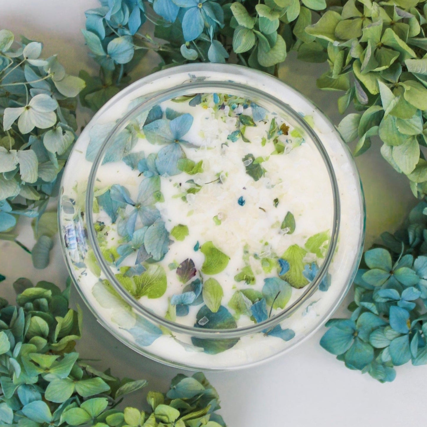 BY THE SEA Hydrangea Sea Salt Candle - Armand’s Maison & Marché