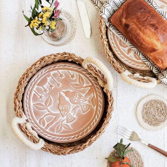 Handmade Bread Warmer & Wicker Basket - Lovebirds Round - Armand’s Maison & Marché