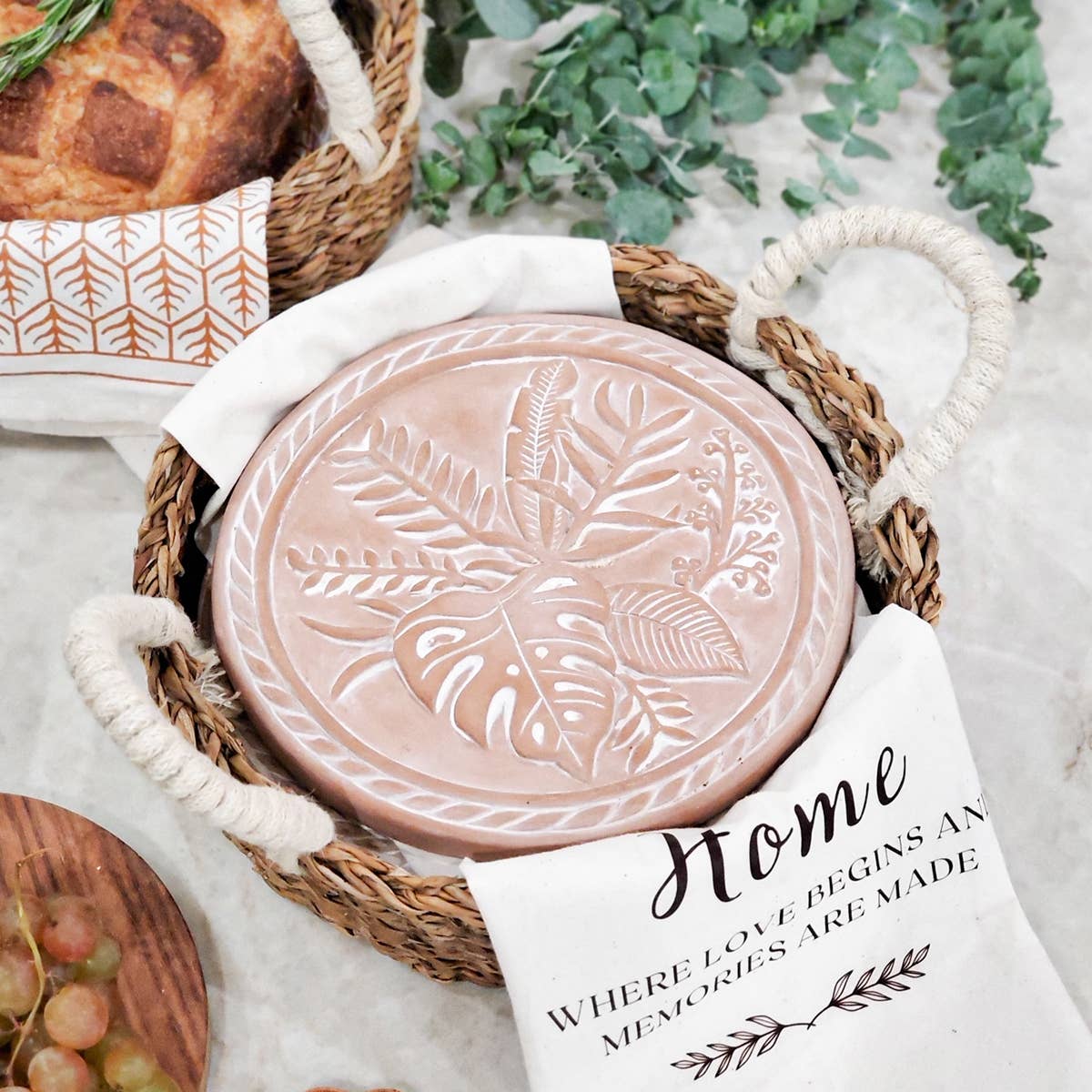Handmade Bread Warmer & Wicker Basket - Plant Round - Armand’s Maison & Marché