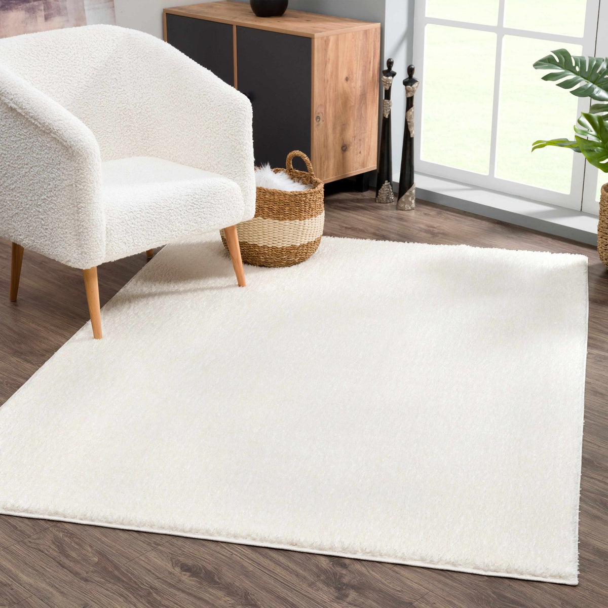 Judy White Washable Area Rug - Clearance - Armand’s Maison & Marché