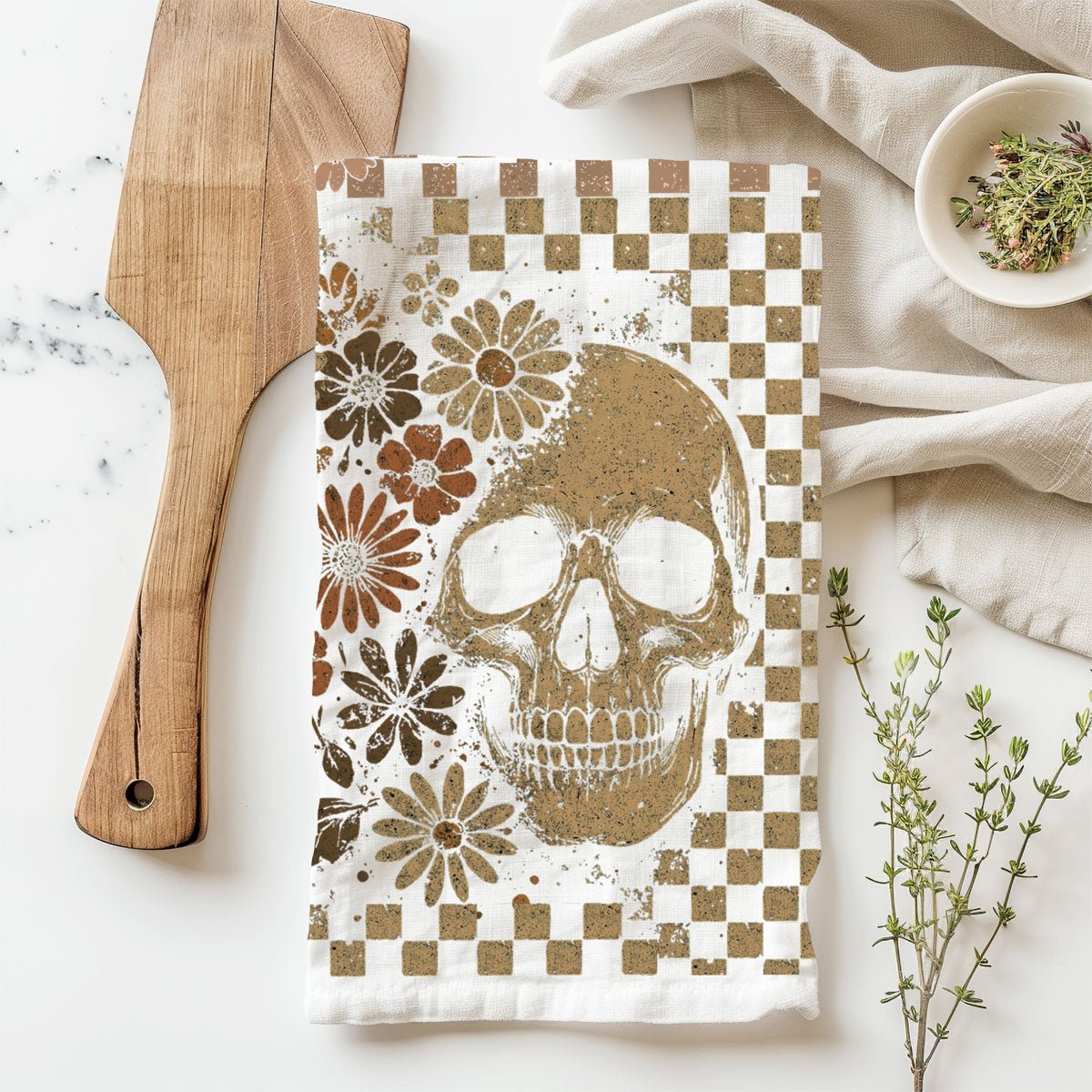 Retro Halloween - Armand’s Maison & Marché