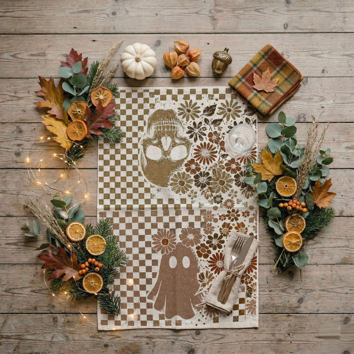 Retro Halloween - Armand’s Maison & Marché