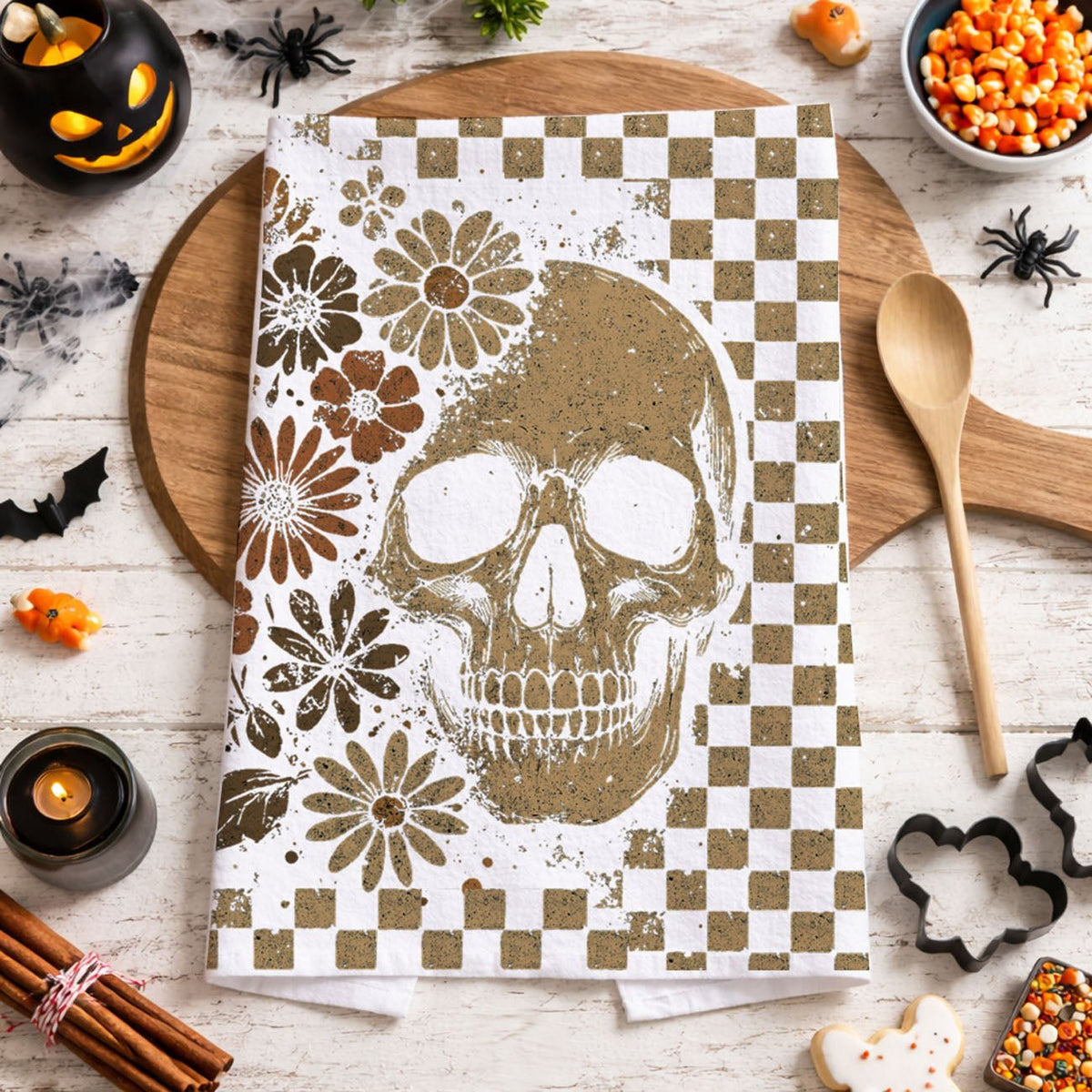 Retro Halloween - Armand’s Maison & Marché