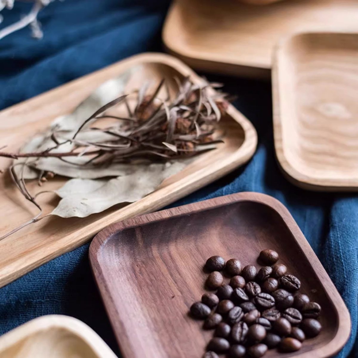 Solid Wood Snack Plate - Armand’s Maison & Marché