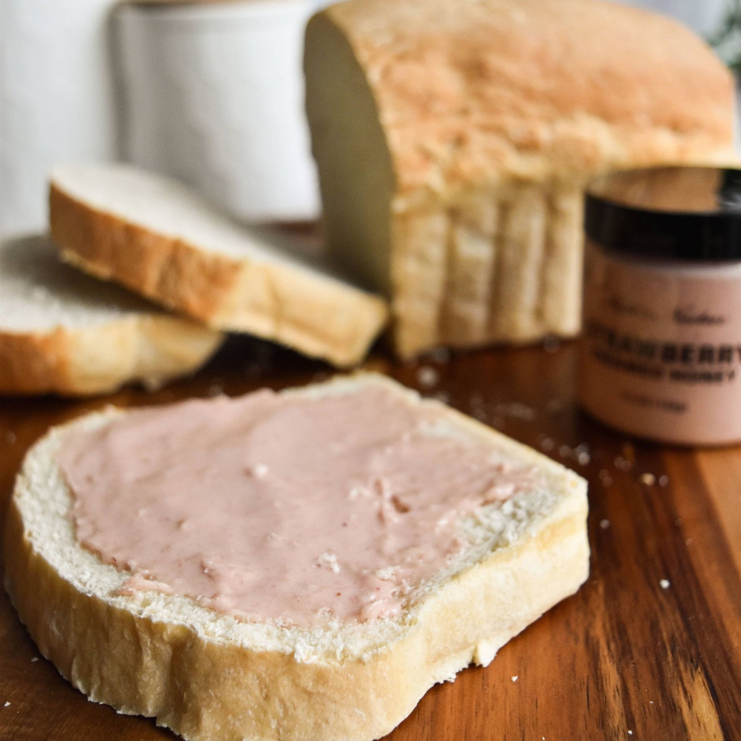 Strawberry Creamed Honey - Armand’s Maison & Marché